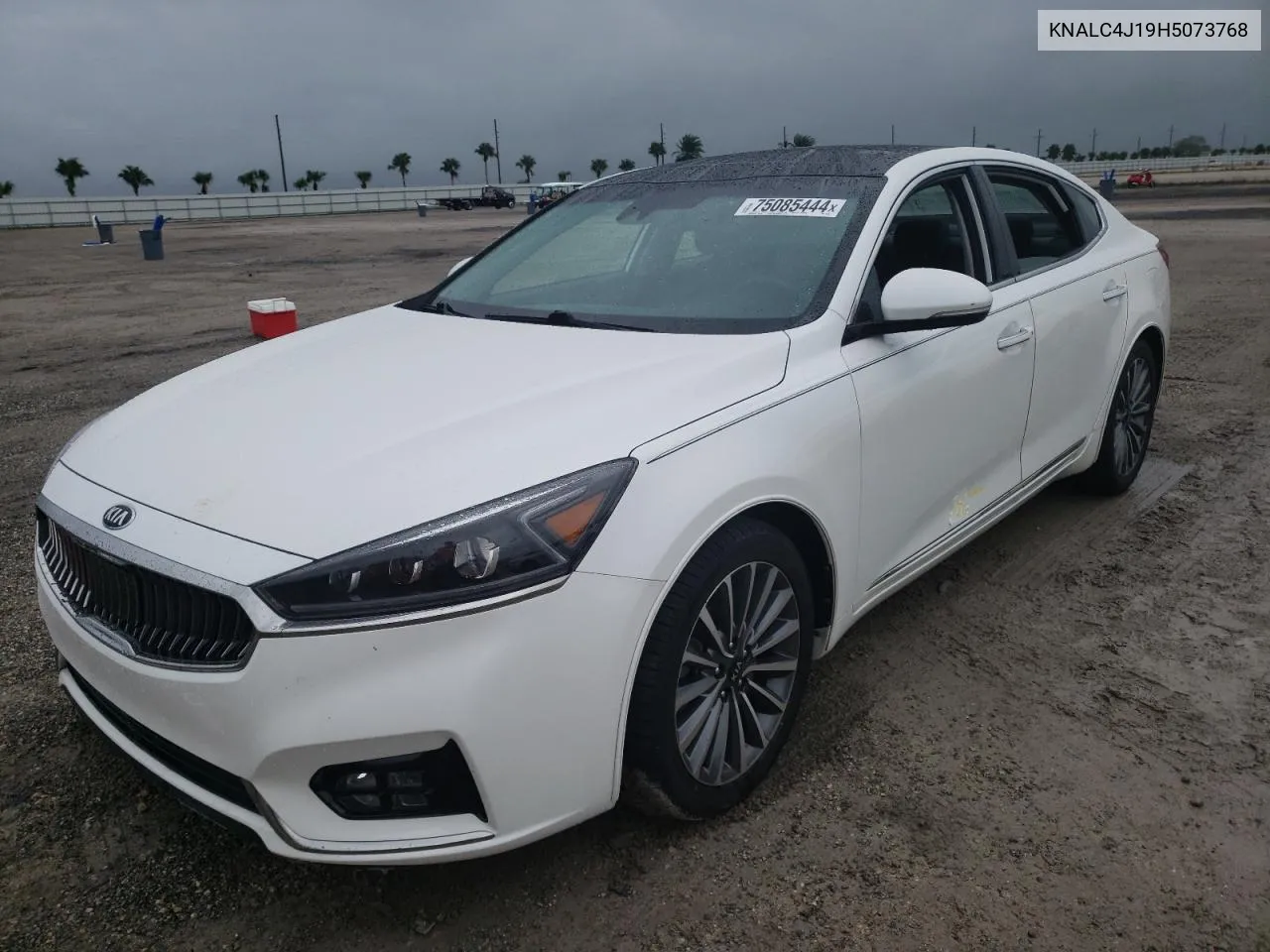 2017 Kia Cadenza Premium VIN: KNALC4J19H5073768 Lot: 75085444