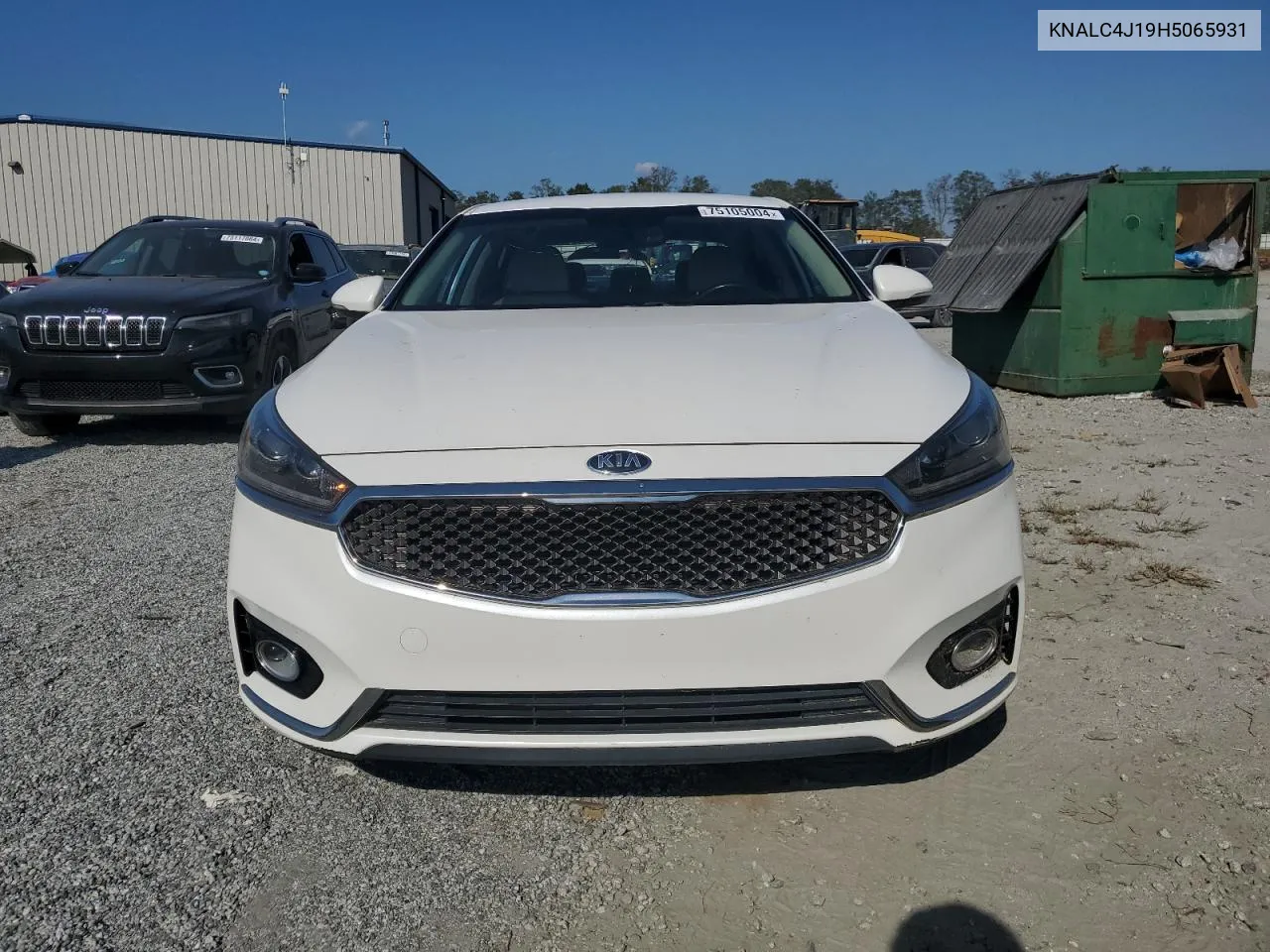 KNALC4J19H5065931 2017 Kia Cadenza Premium