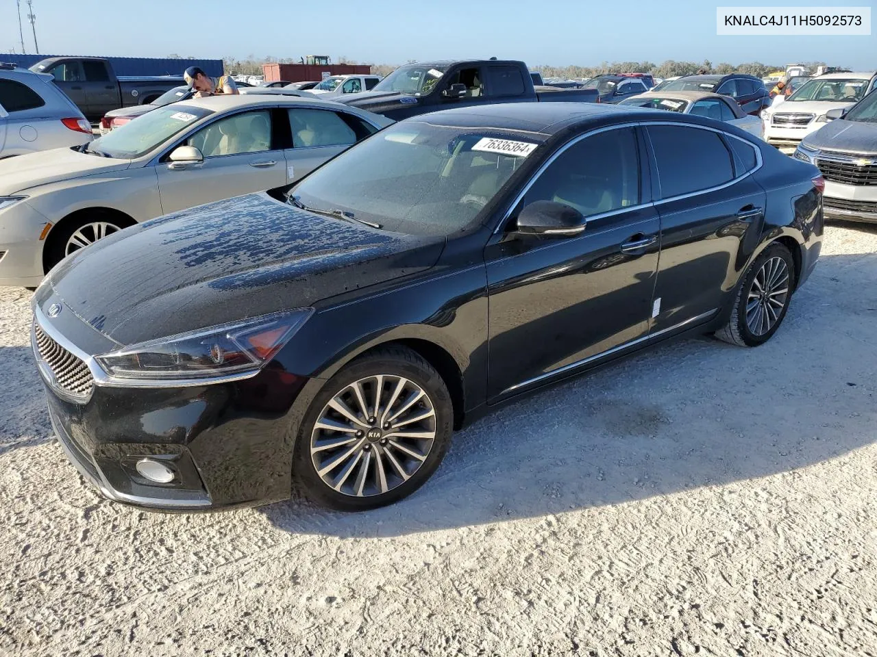 2017 Kia Cadenza Premium VIN: KNALC4J11H5092573 Lot: 76336364