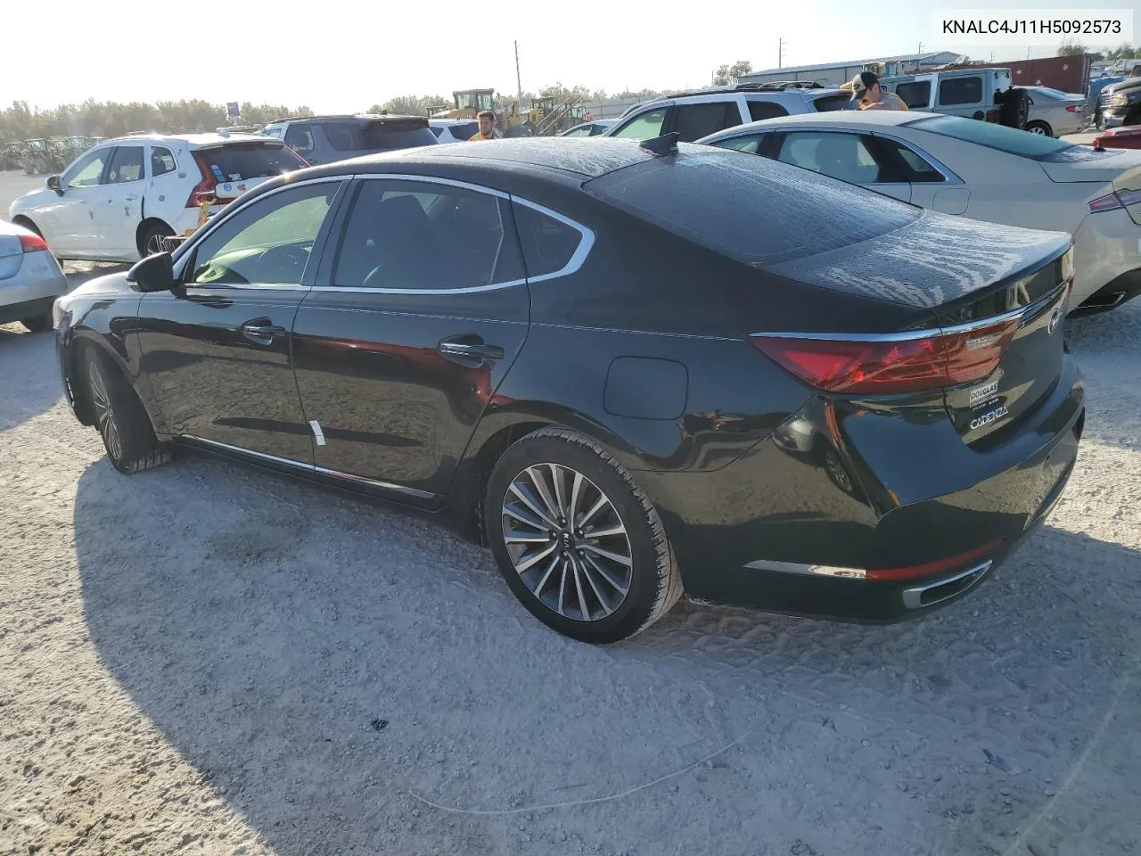 2017 Kia Cadenza Premium VIN: KNALC4J11H5092573 Lot: 76336364