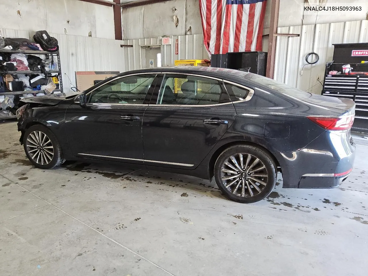 2017 Kia Cadenza Premium VIN: KNALC4J18H5093963 Lot: 77970704