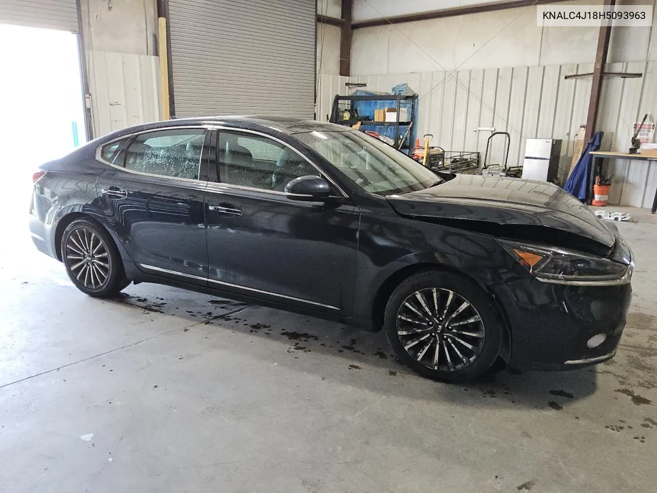 2017 Kia Cadenza Premium VIN: KNALC4J18H5093963 Lot: 77970704