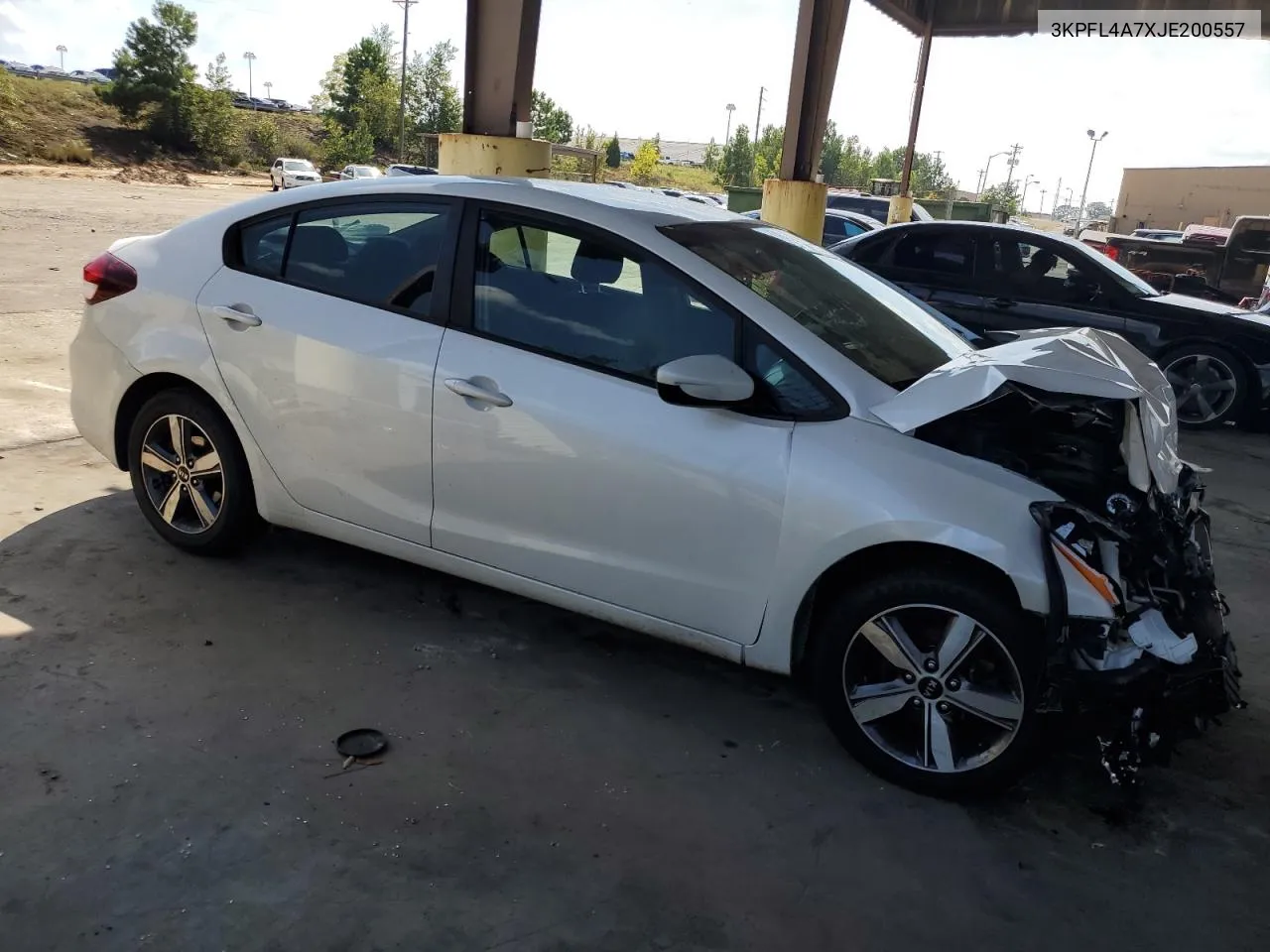 3KPFL4A7XJE200557 2018 Kia Forte Lx