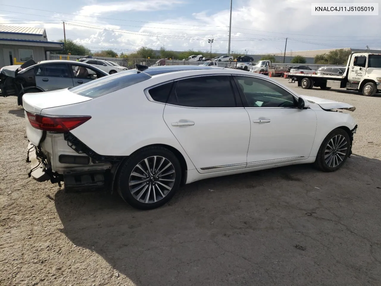 KNALC4J11J5105019 2018 Kia Cadenza Luxury