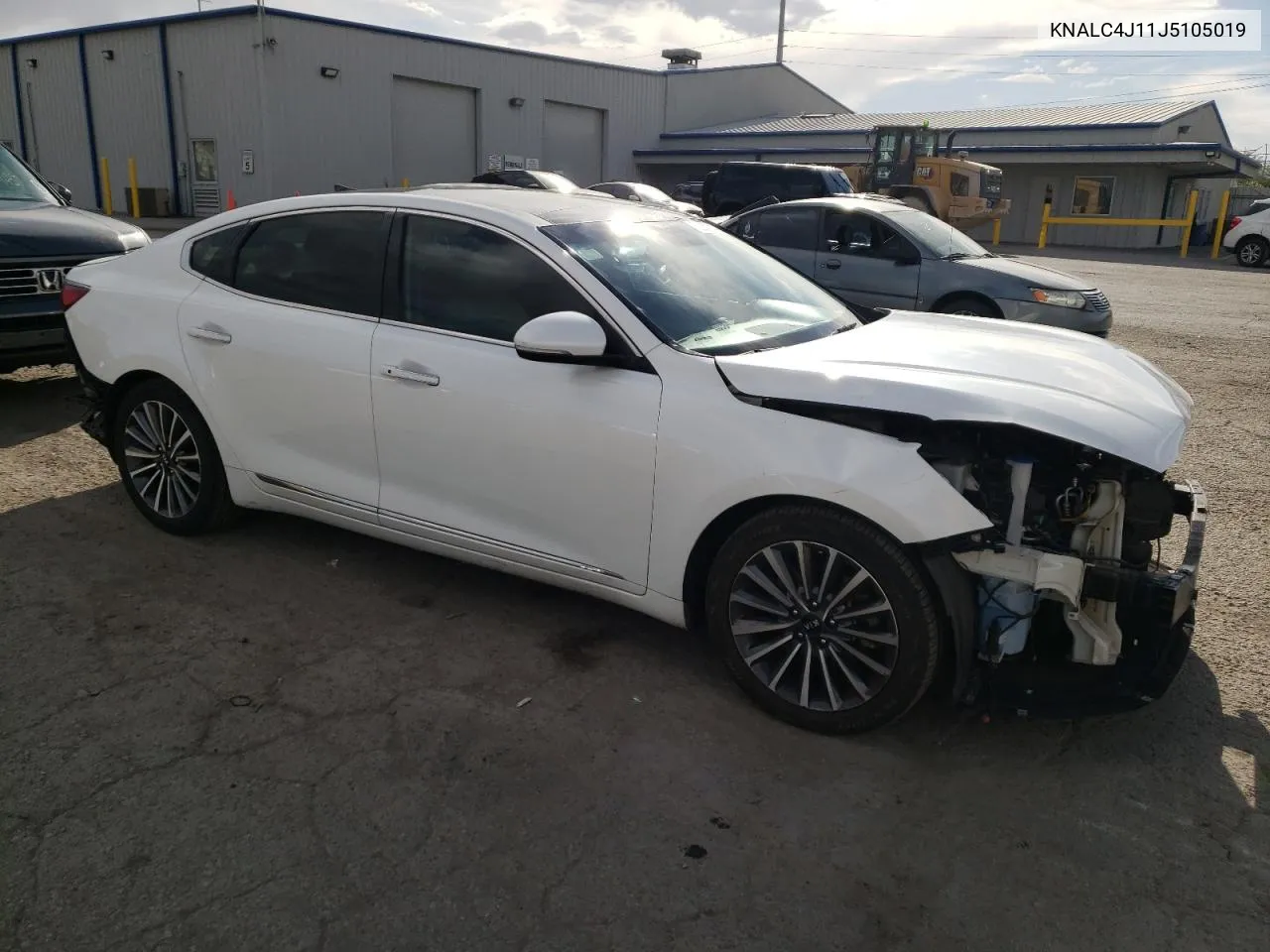 KNALC4J11J5105019 2018 Kia Cadenza Luxury