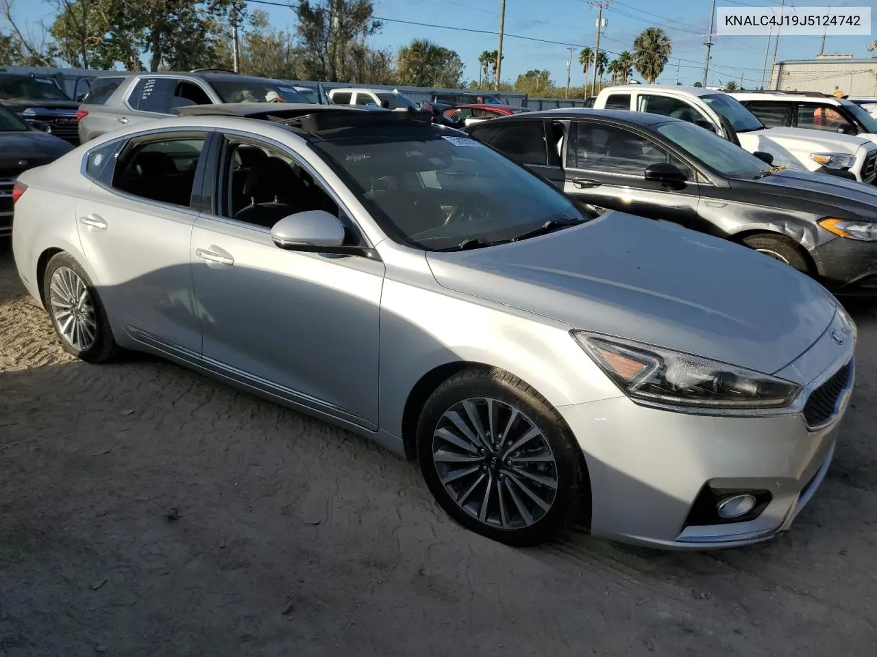 2018 Kia Cadenza Luxury VIN: KNALC4J19J5124742 Lot: 75203524