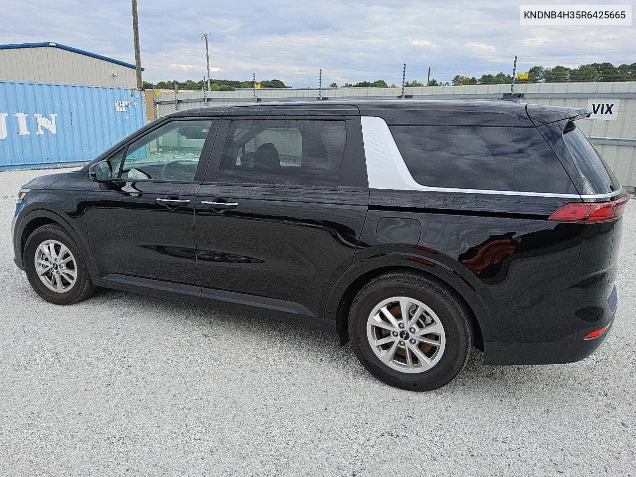 2024 Kia Carnival Lx VIN: KNDNB4H35R6425665 Lot: 74088534