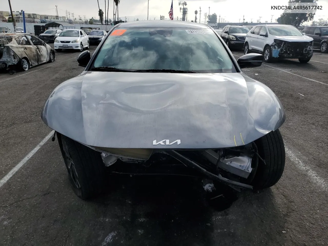 2024 Kia Ev6 Light VIN: KNDC34LA4R5617742 Lot: 71250024