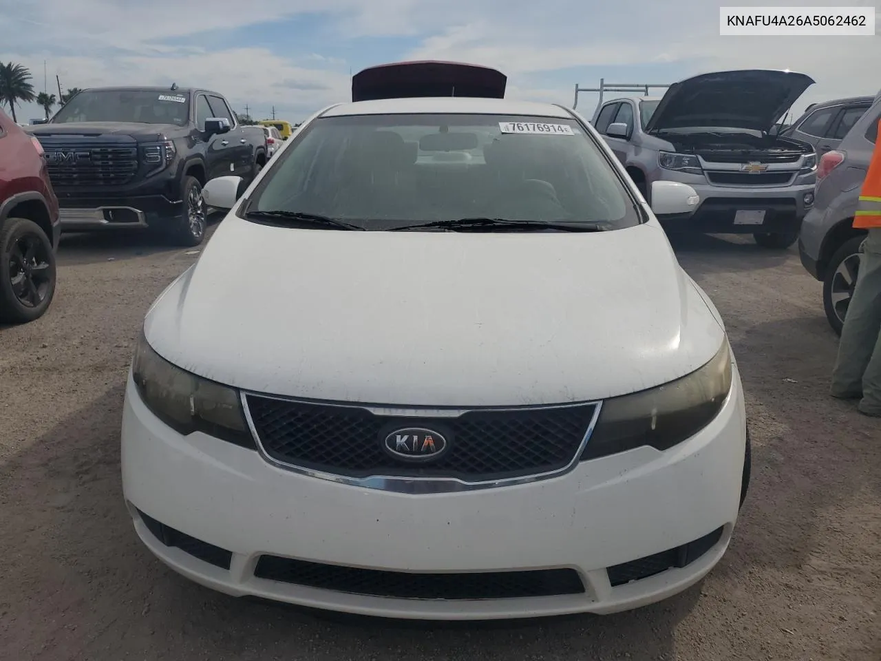 2010 Kia Forte Ex VIN: KNAFU4A26A5062462 Lot: 76176914