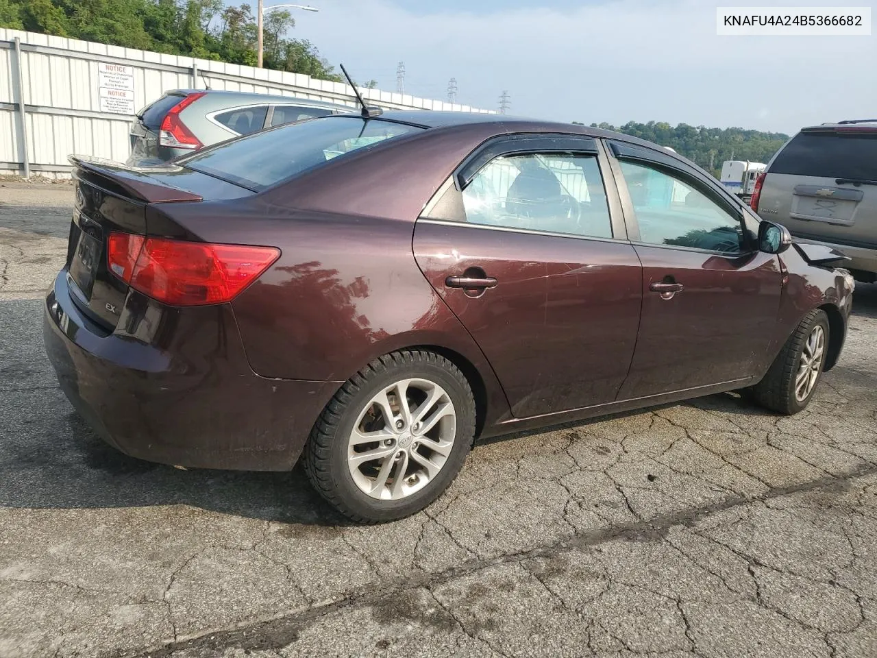 2011 Kia Forte Ex VIN: KNAFU4A24B5366682 Lot: 64387474