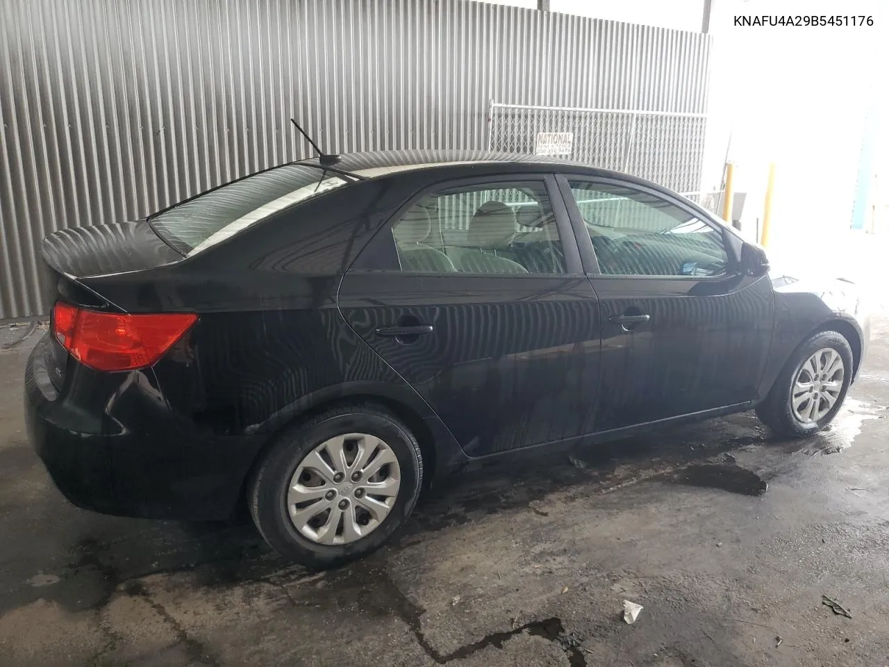 2011 Kia Forte Ex VIN: KNAFU4A29B5451176 Lot: 68986224