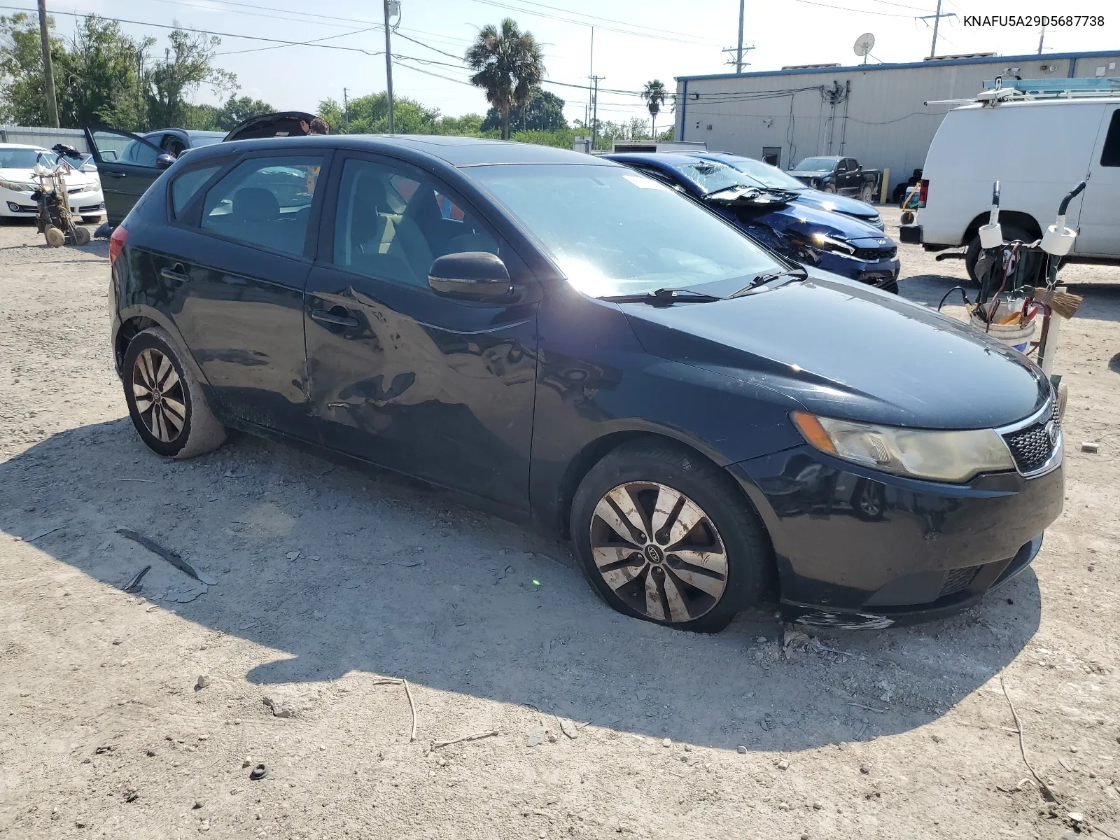 KNAFU5A29D5687738 2013 Kia Forte Ex