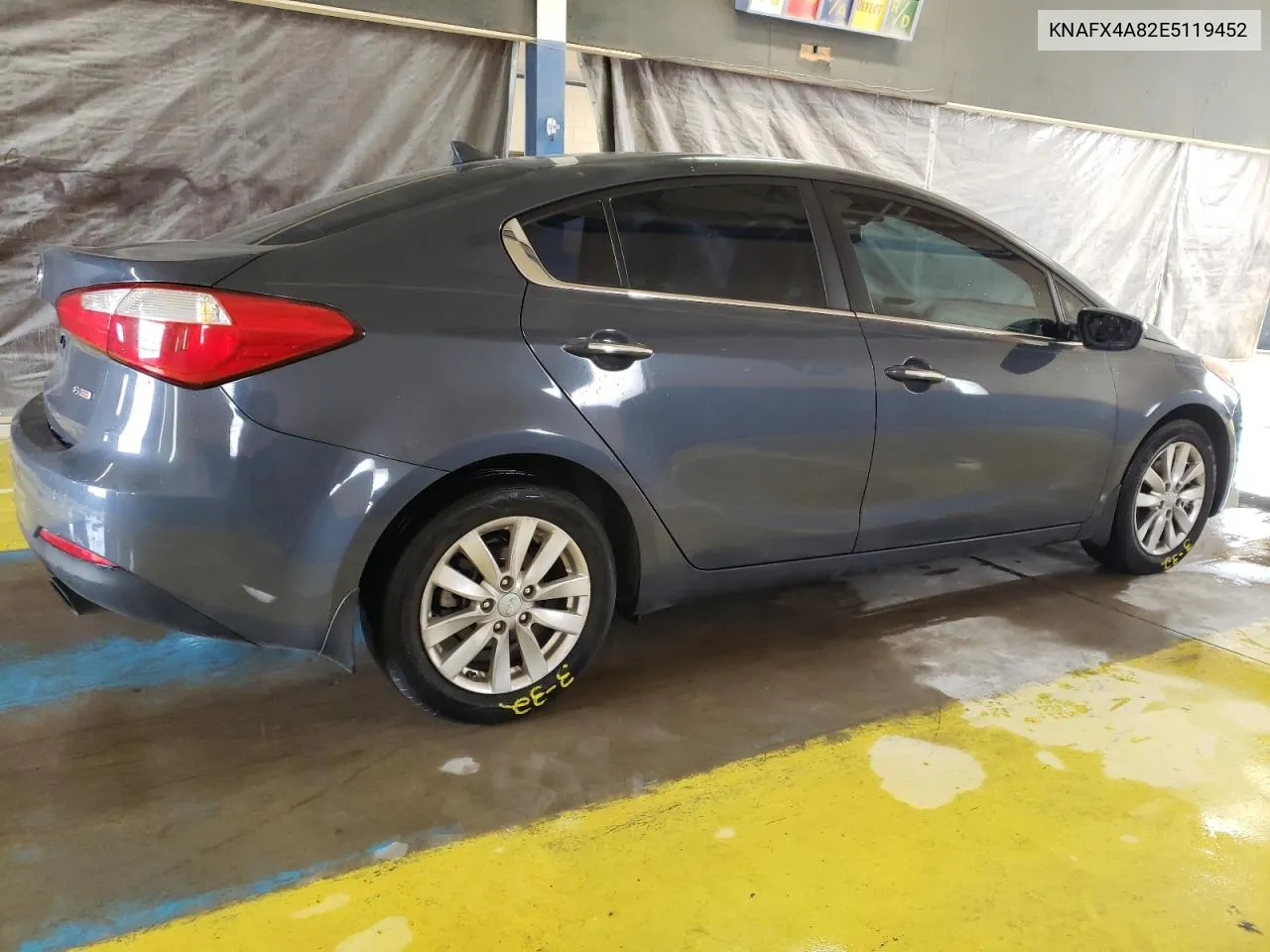 2014 Kia Forte Ex VIN: KNAFX4A82E5119452 Lot: 75933904