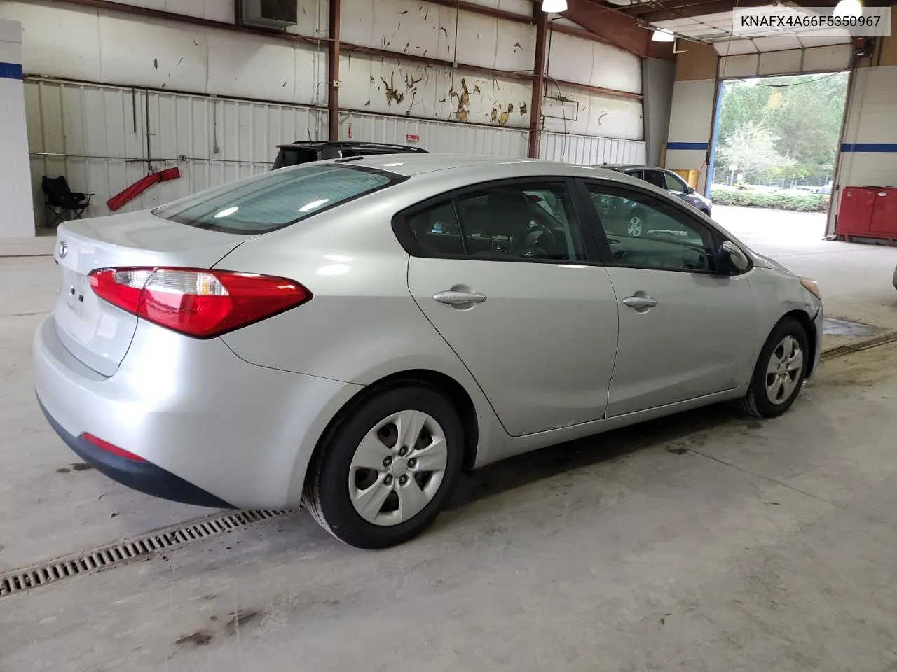 2015 Kia Forte Lx VIN: KNAFX4A66F5350967 Lot: 72698754