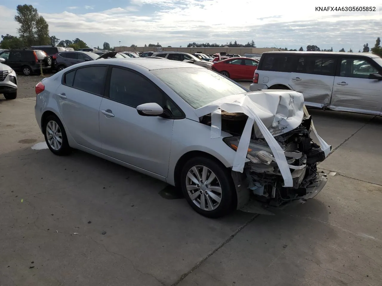 KNAFX4A63G5605852 2016 Kia Forte Lx