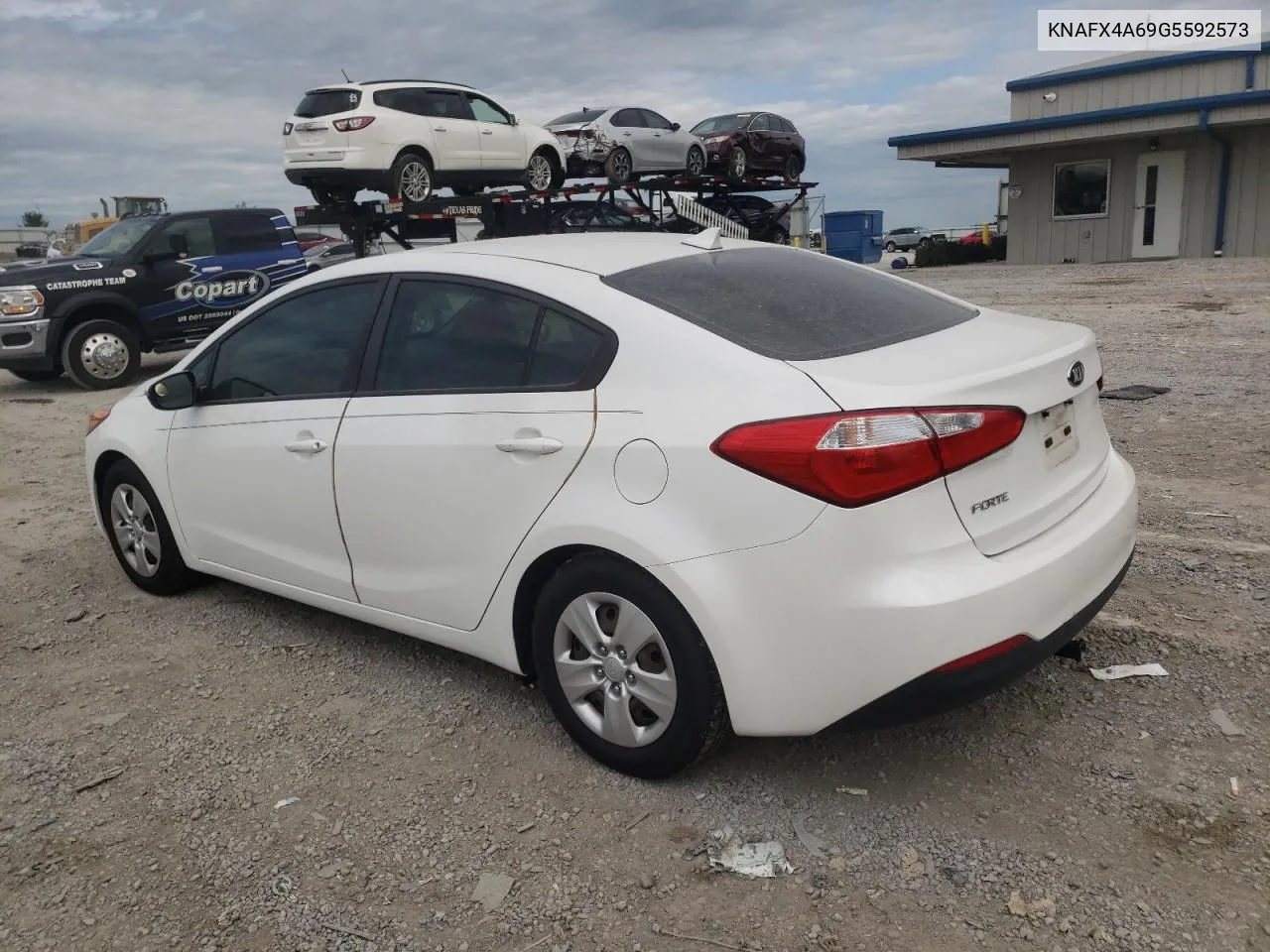 KNAFX4A69G5592573 2016 Kia Forte Lx