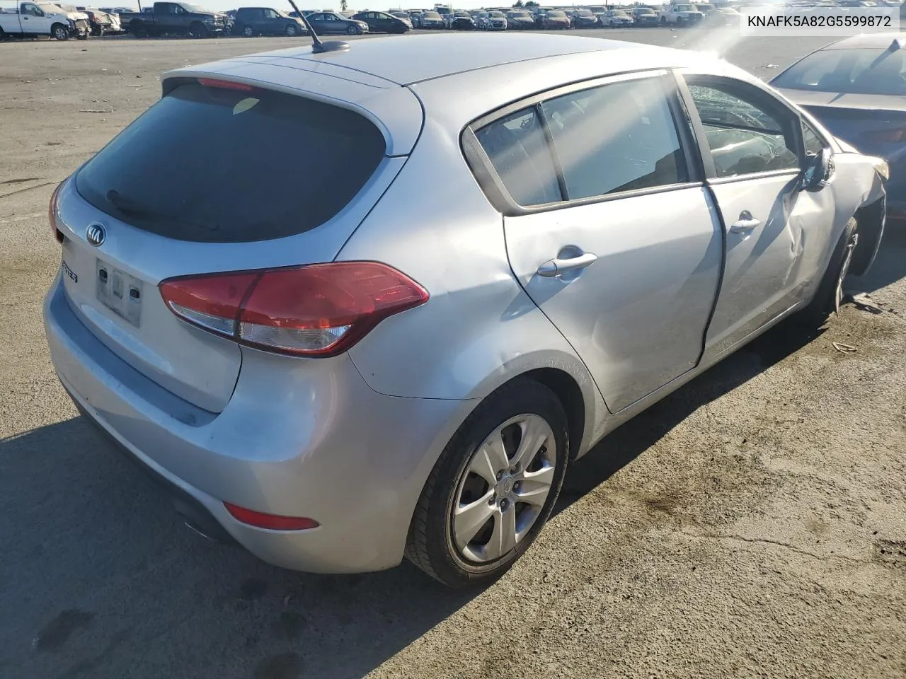 KNAFK5A82G5599872 2016 Kia Forte Lx