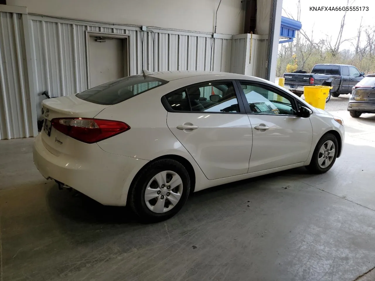 2016 Kia Forte Lx VIN: KNAFX4A66G5555173 Lot: 74005674