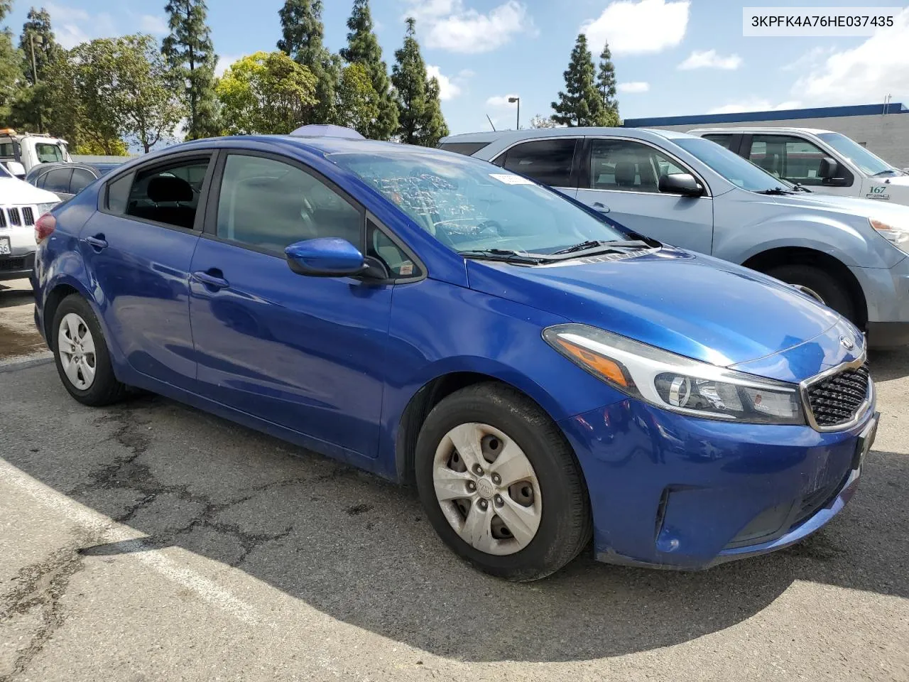 3KPFK4A76HE037435 2017 Kia Forte Lx