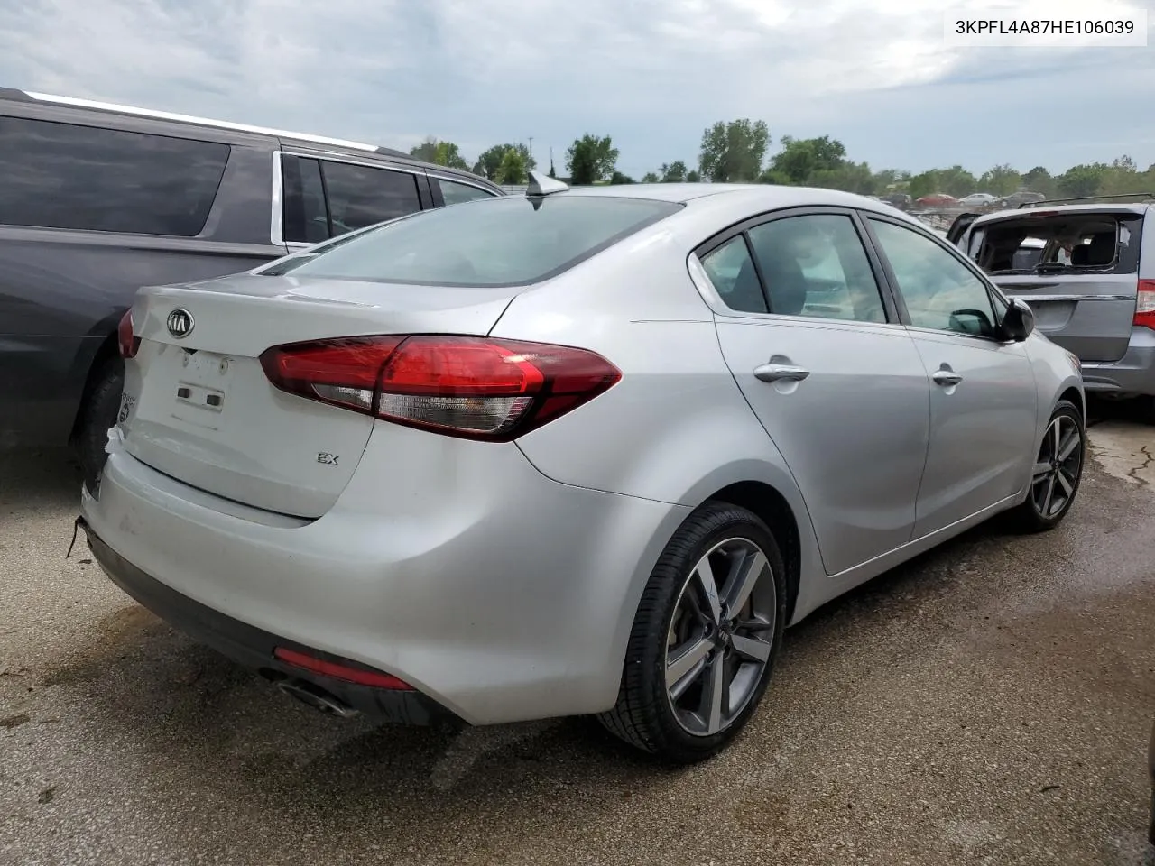 2017 Kia Forte Ex VIN: 3KPFL4A87HE106039 Lot: 55654724