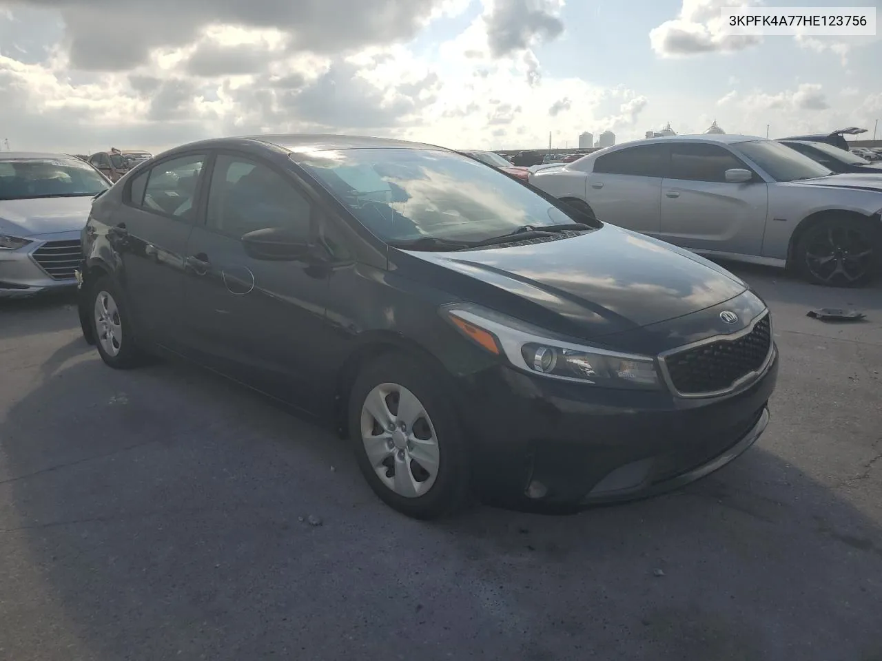 3KPFK4A77HE123756 2017 Kia Forte Lx