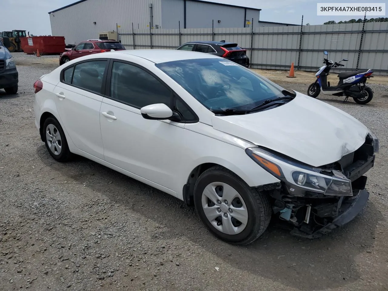 3KPFK4A7XHE083415 2017 Kia Forte Lx