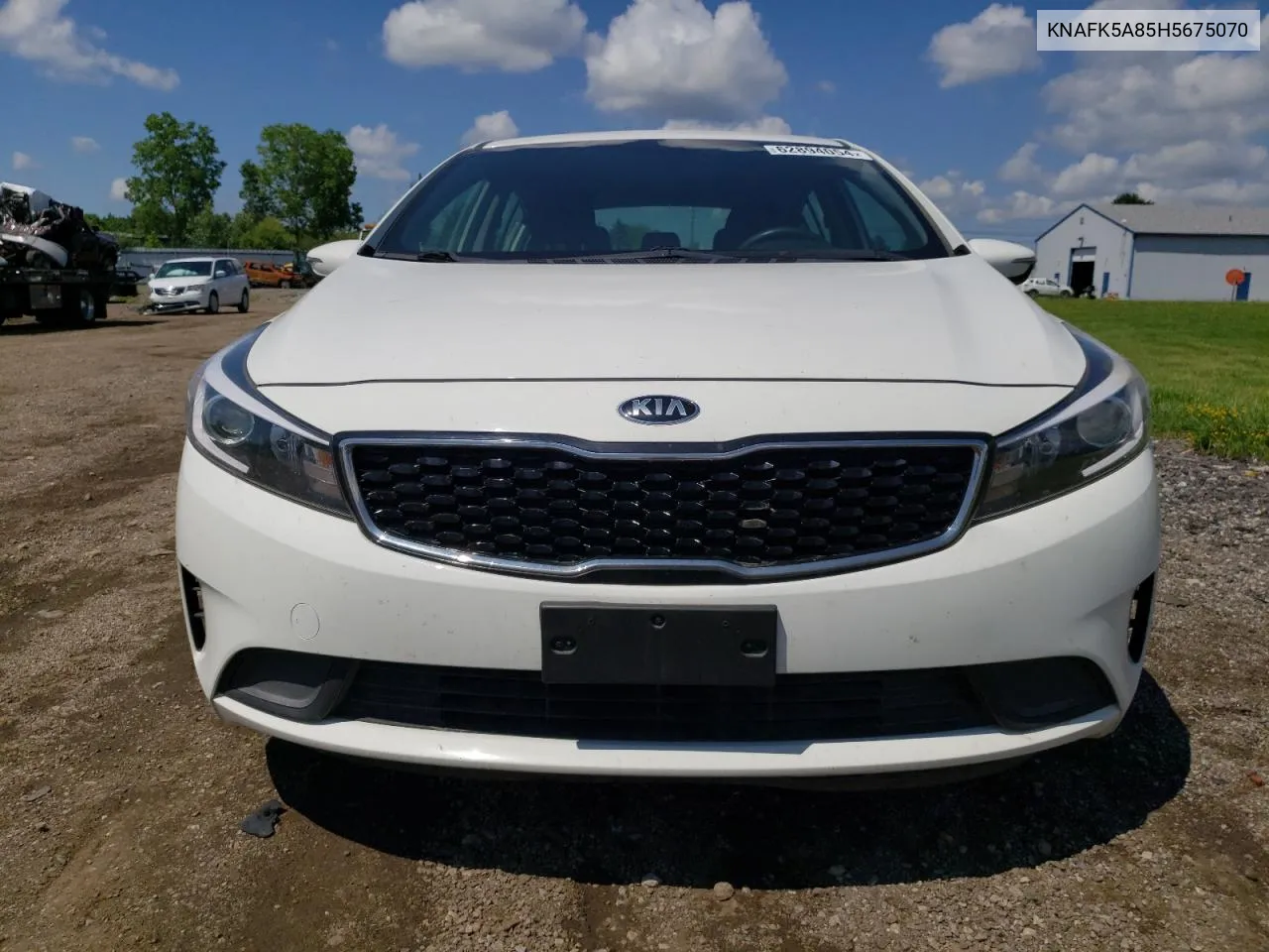 KNAFK5A85H5675070 2017 Kia Forte Lx