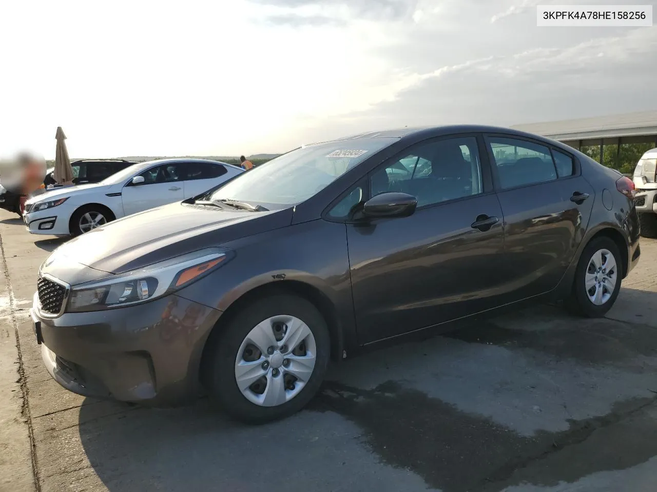 3KPFK4A78HE158256 2017 Kia Forte Lx