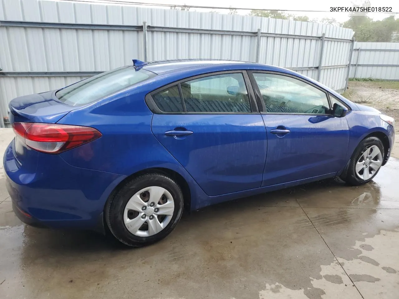 3KPFK4A75HE018522 2017 Kia Forte Lx