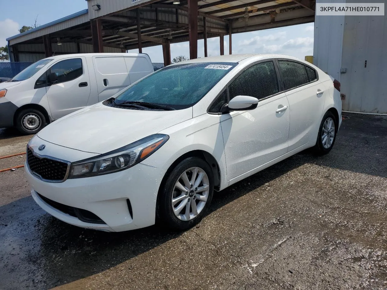 3KPFL4A71HE010771 2017 Kia Forte Lx