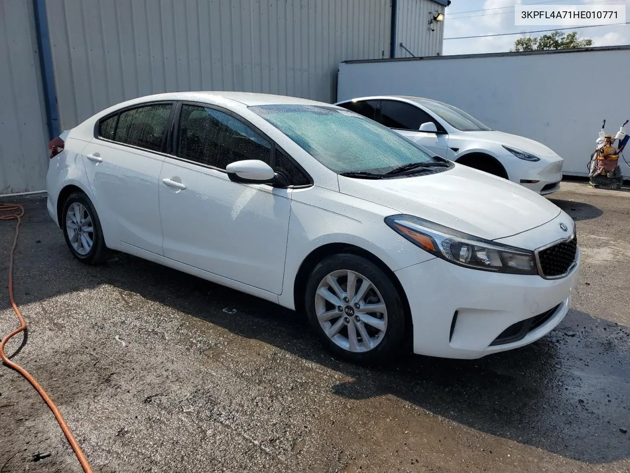 3KPFL4A71HE010771 2017 Kia Forte Lx