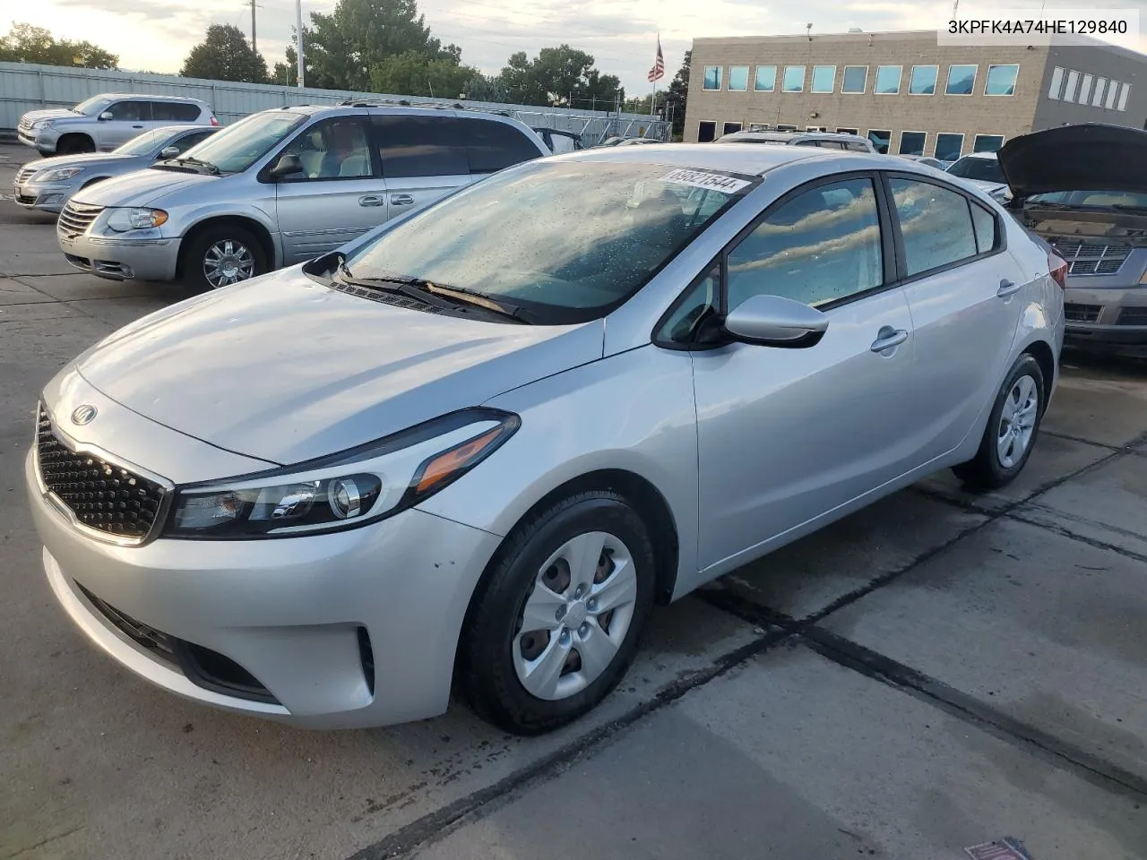 3KPFK4A74HE129840 2017 Kia Forte Lx