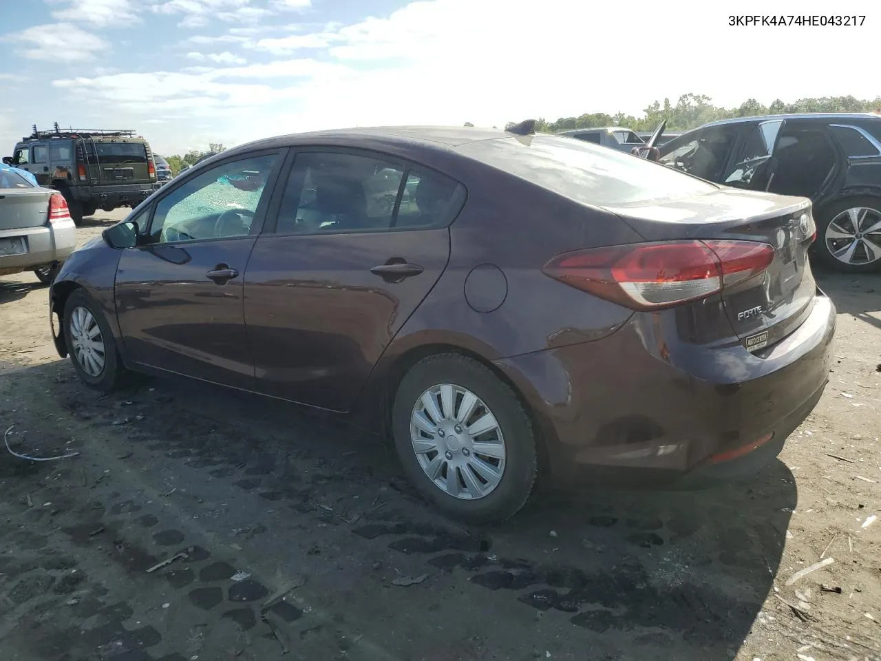 3KPFK4A74HE043217 2017 Kia Forte Lx