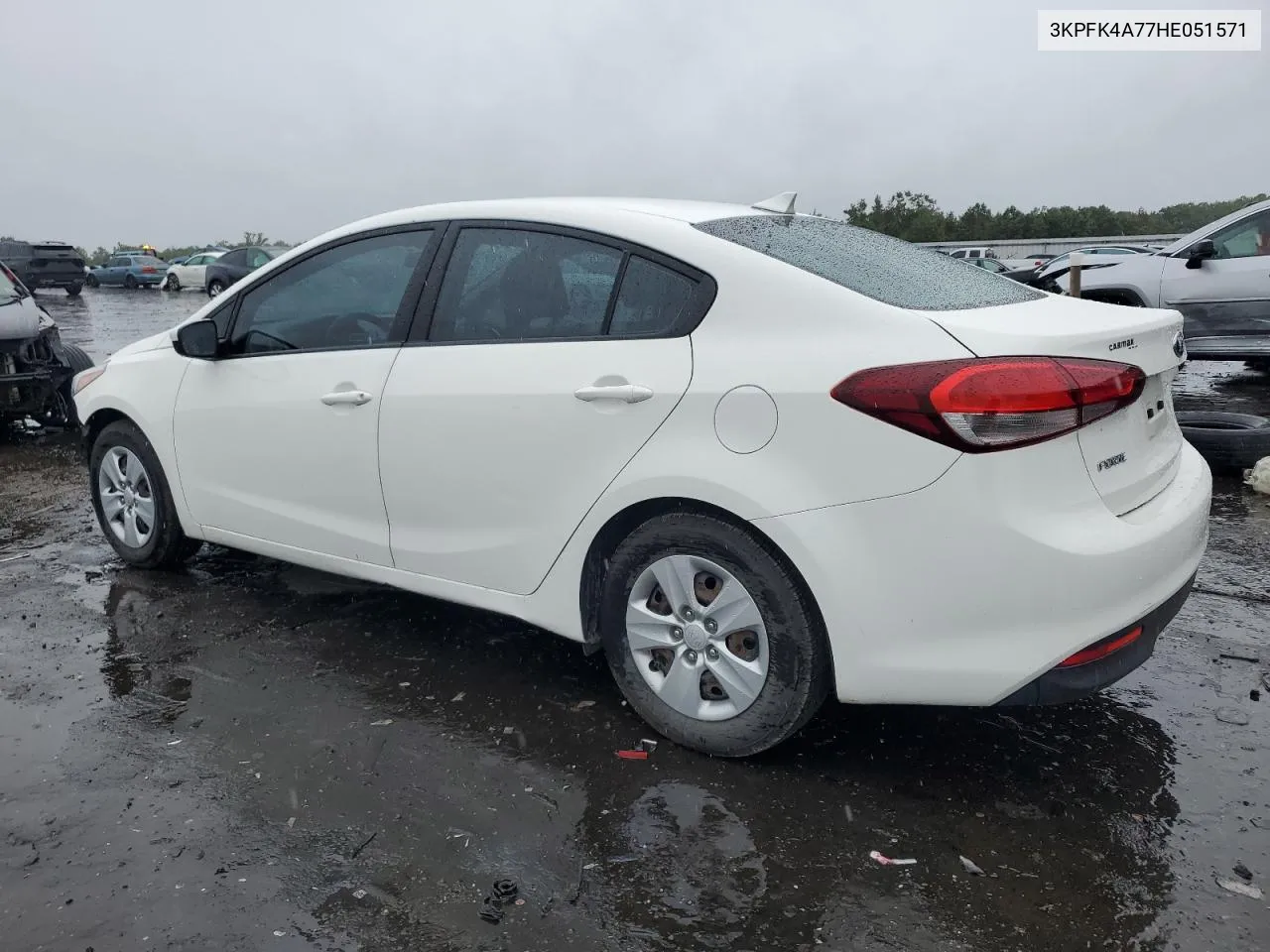 3KPFK4A77HE051571 2017 Kia Forte Lx