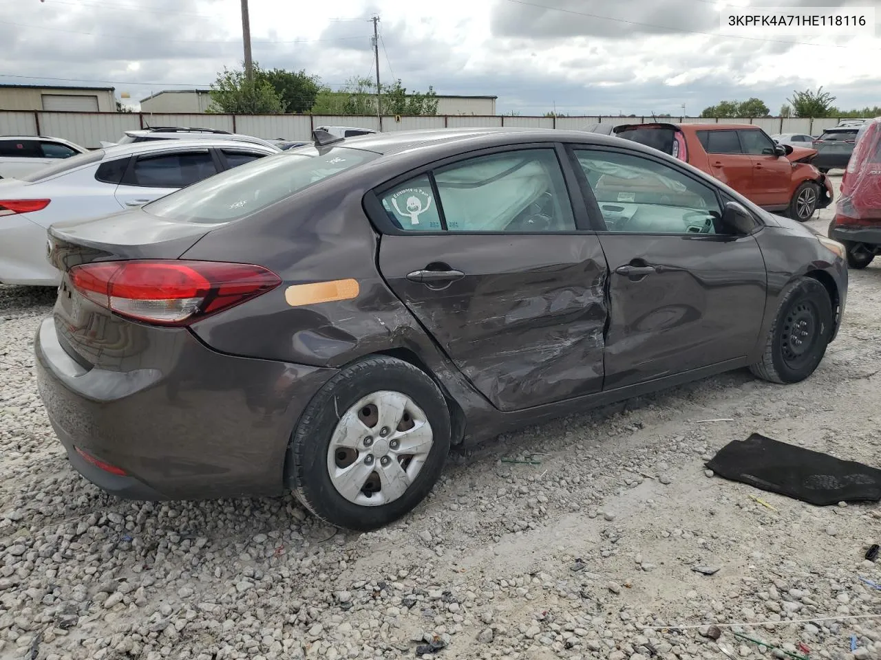 2017 Kia Forte Lx VIN: 3KPFK4A71HE118116 Lot: 71313774