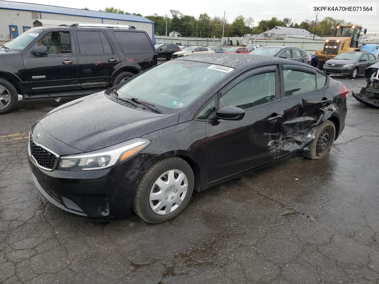 2017 Kia Forte Lx VIN: 3KPFK4A70HE071564 Lot: 72085444