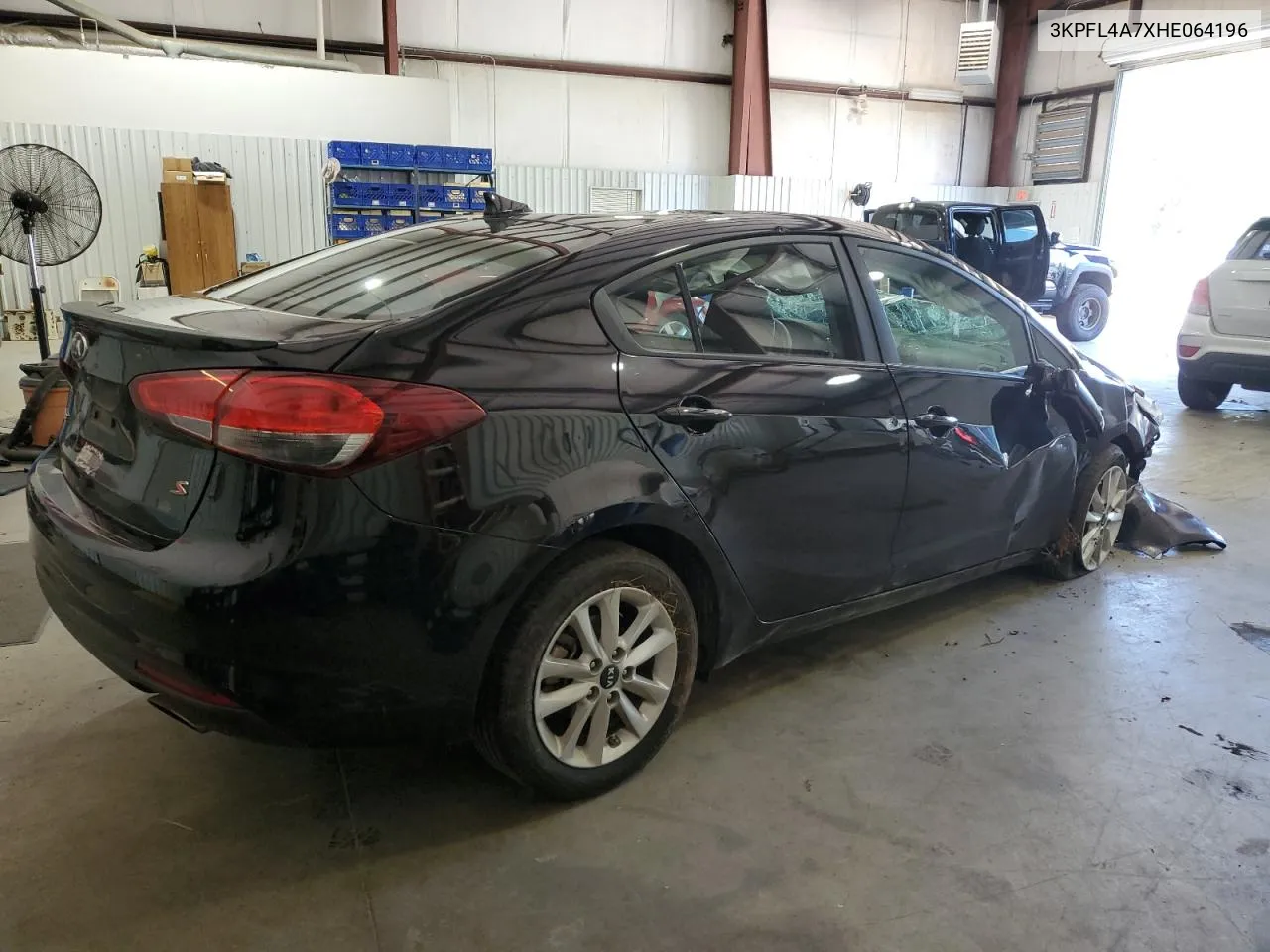 2017 Kia Forte Lx VIN: 3KPFL4A7XHE064196 Lot: 72463884