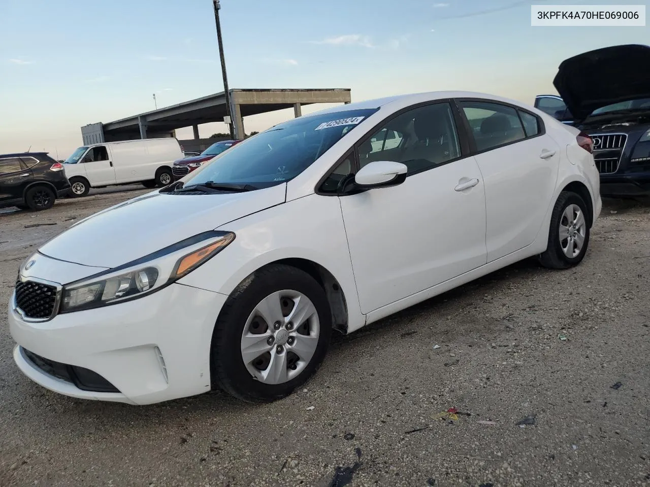 2017 Kia Forte Lx VIN: 3KPFK4A70HE069006 Lot: 74290524