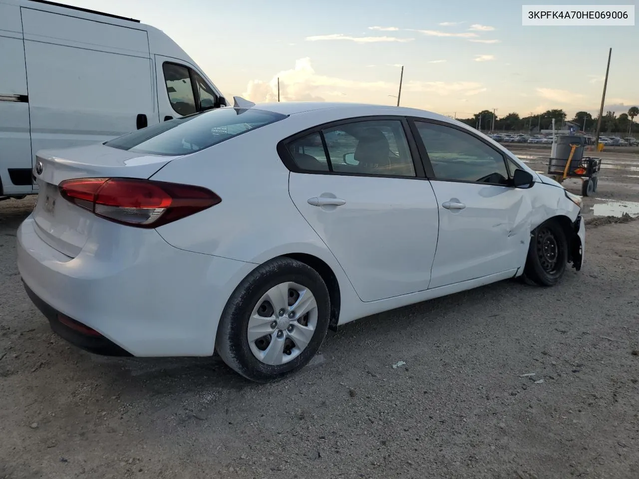 2017 Kia Forte Lx VIN: 3KPFK4A70HE069006 Lot: 74290524