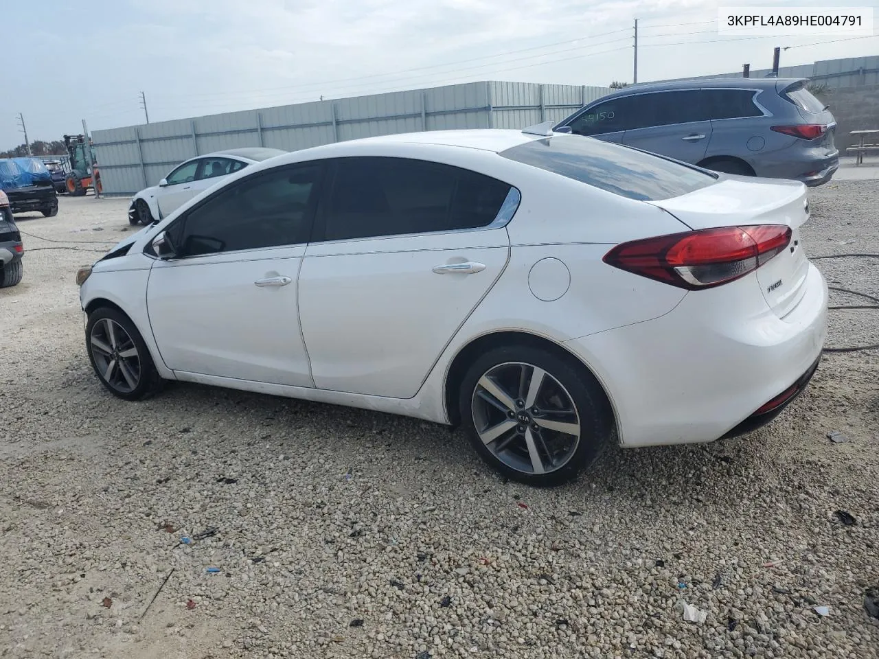 3KPFL4A89HE004791 2017 Kia Forte Ex