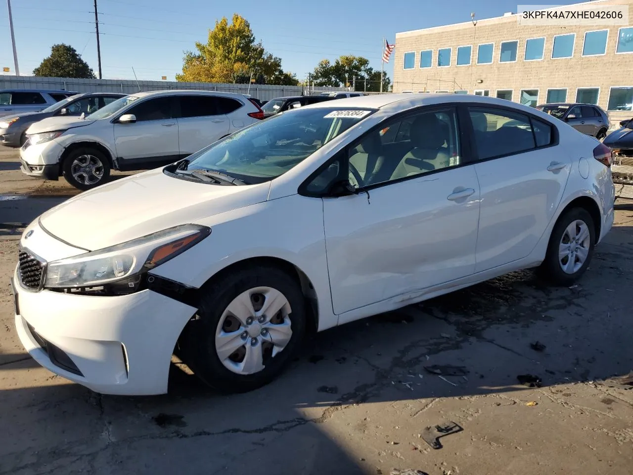 2017 Kia Forte Lx VIN: 3KPFK4A7XHE042606 Lot: 75676384