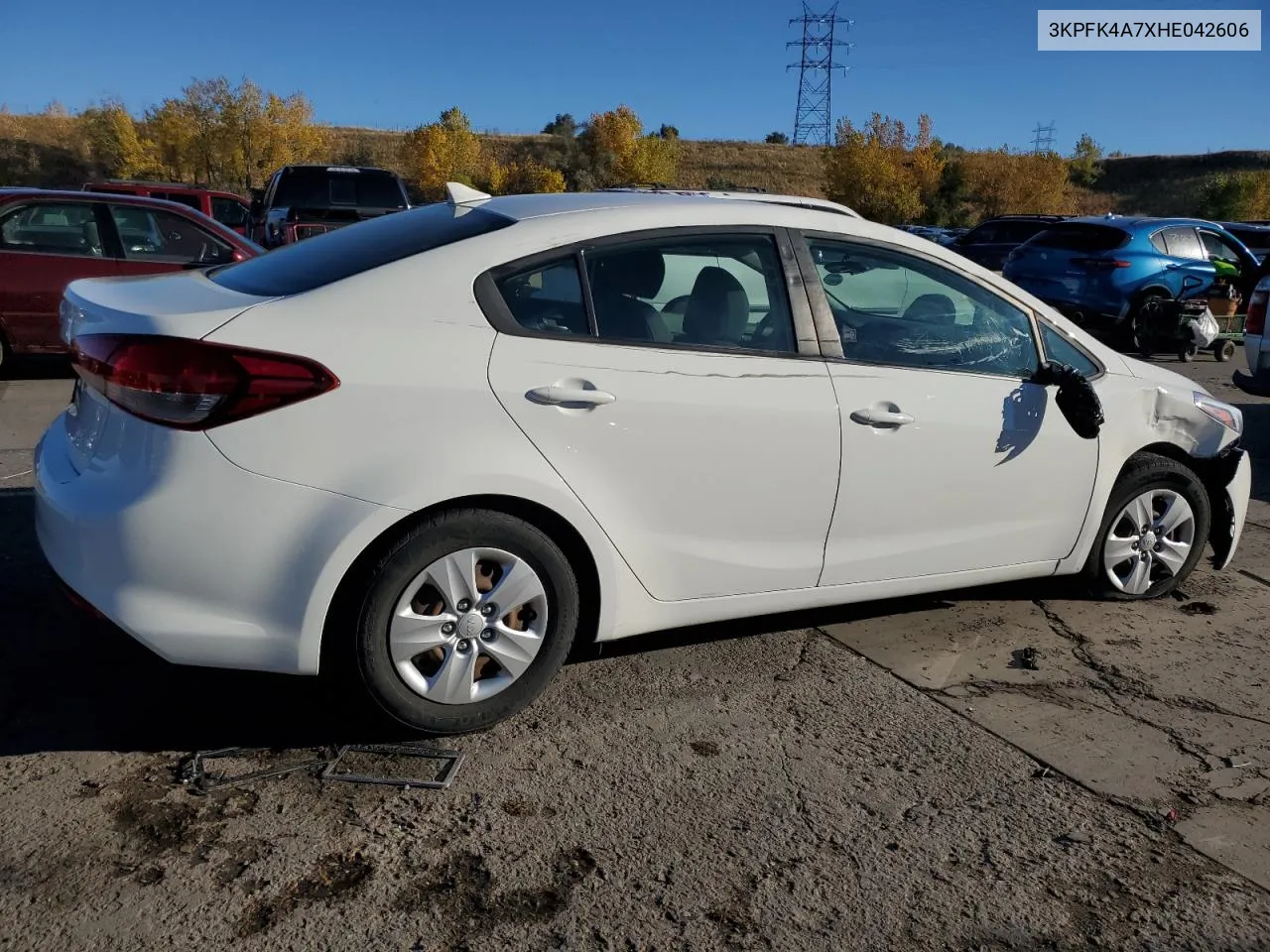 2017 Kia Forte Lx VIN: 3KPFK4A7XHE042606 Lot: 75676384