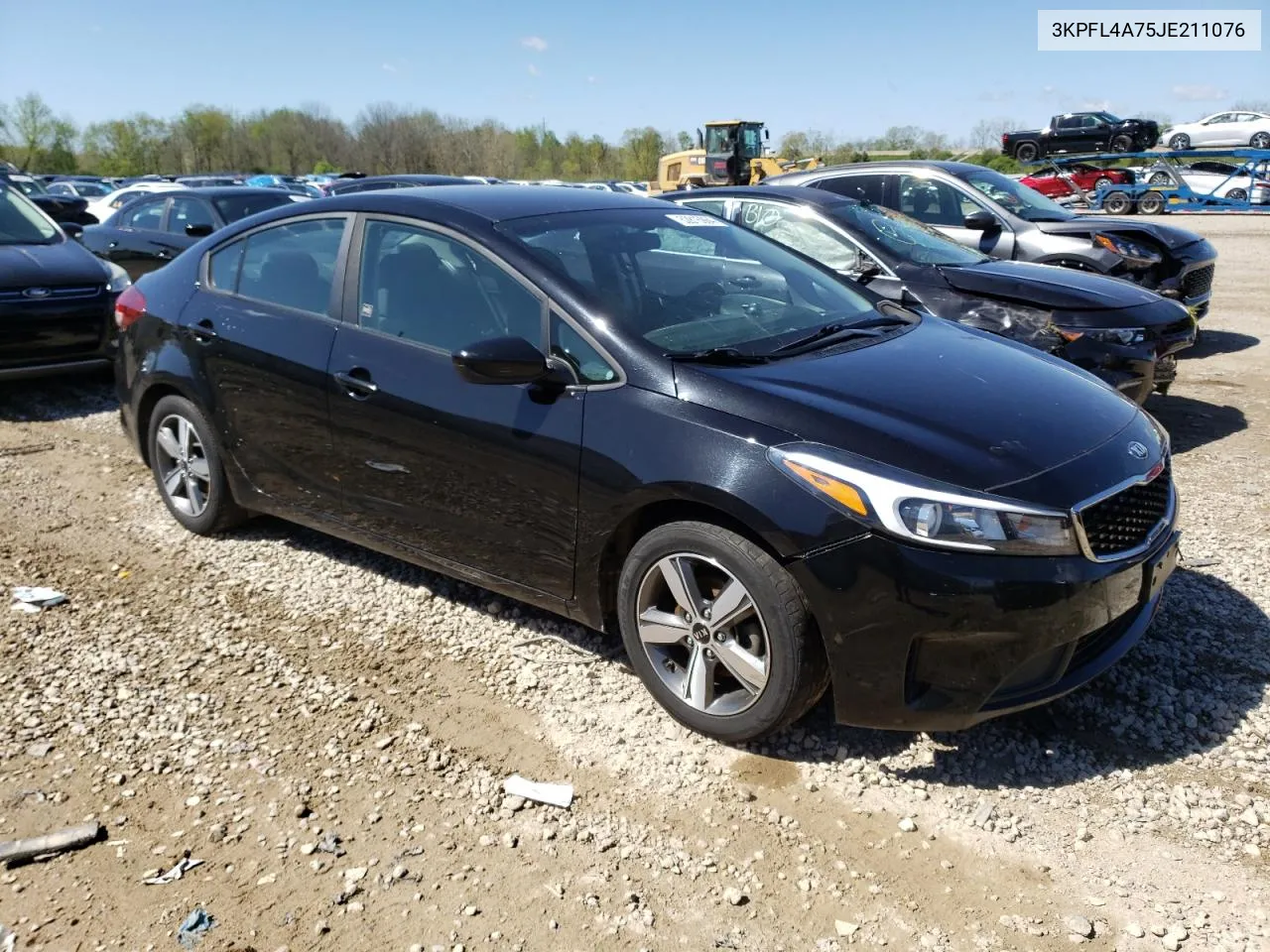 3KPFL4A75JE211076 2018 Kia Forte Lx