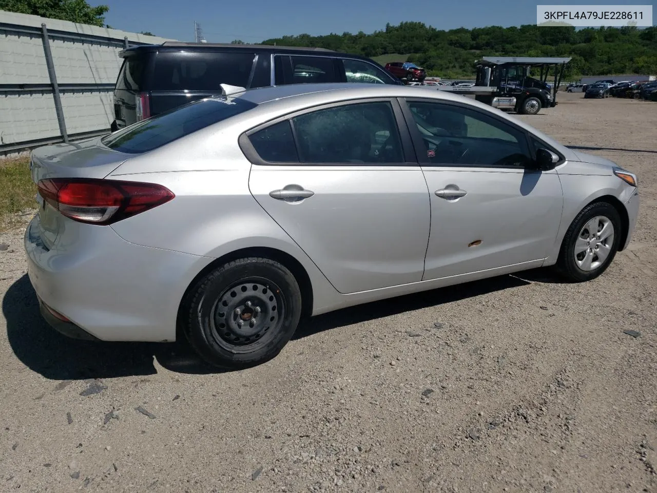 2018 Kia Forte Lx VIN: 3KPFL4A79JE228611 Lot: 58335274