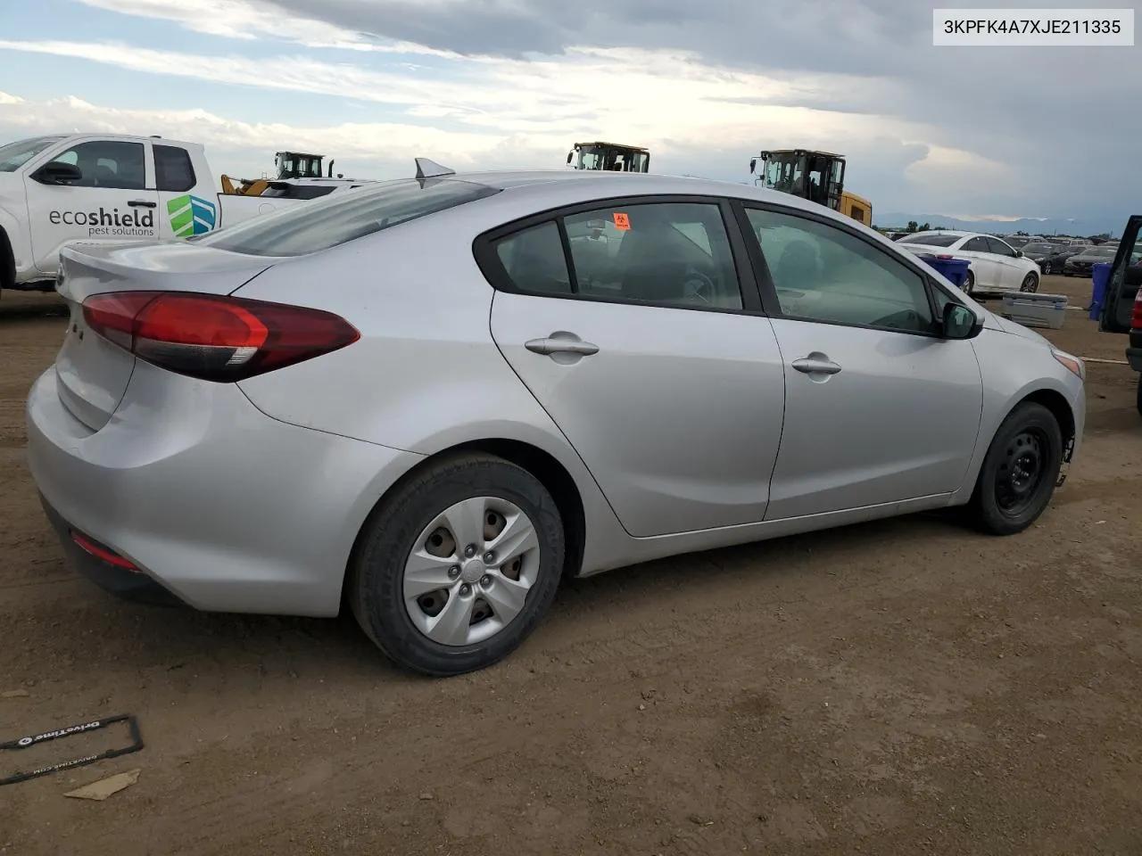 3KPFK4A7XJE211335 2018 Kia Forte Lx