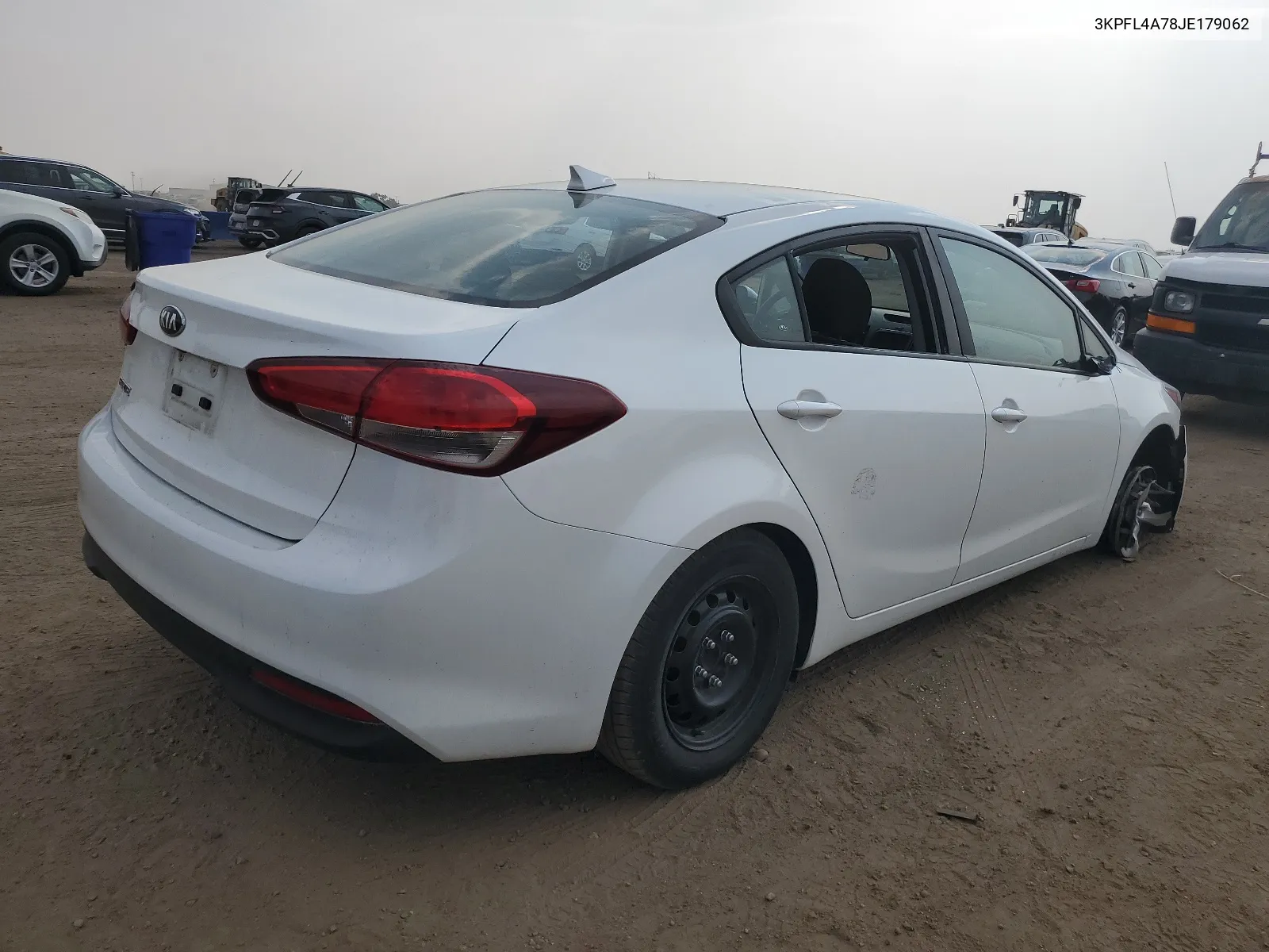 3KPFL4A78JE179062 2018 Kia Forte Lx