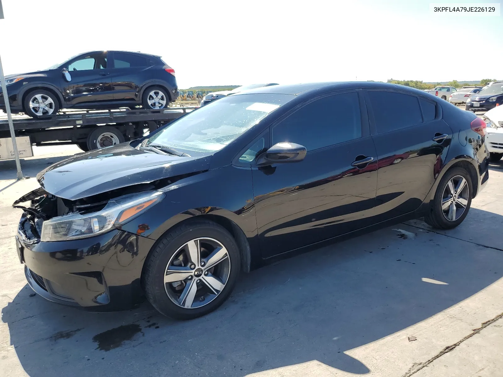 3KPFL4A79JE226129 2018 Kia Forte Lx