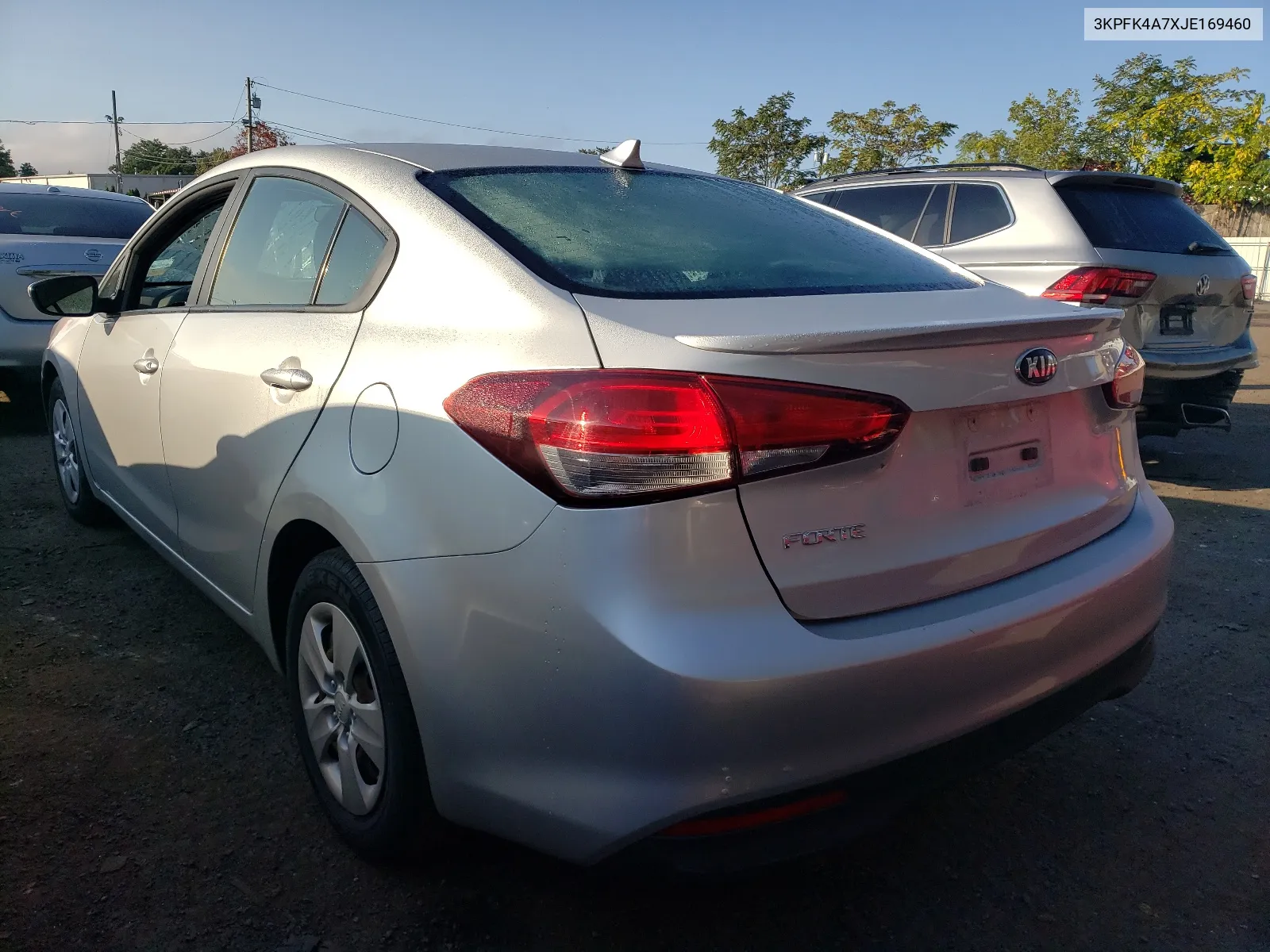 3KPFK4A7XJE169460 2018 Kia Forte Lx