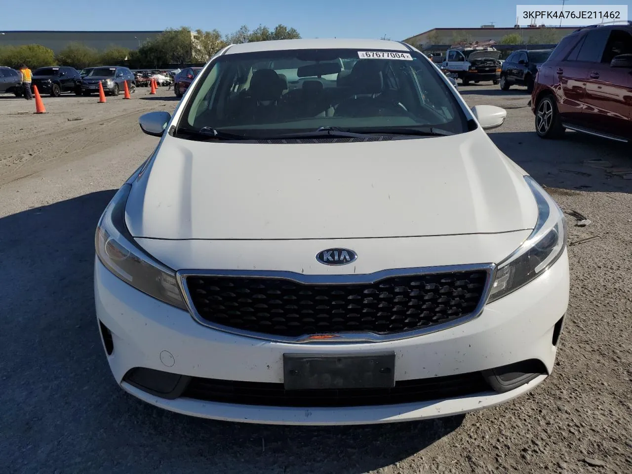 2018 Kia Forte Lx VIN: 3KPFK4A76JE211462 Lot: 67677004