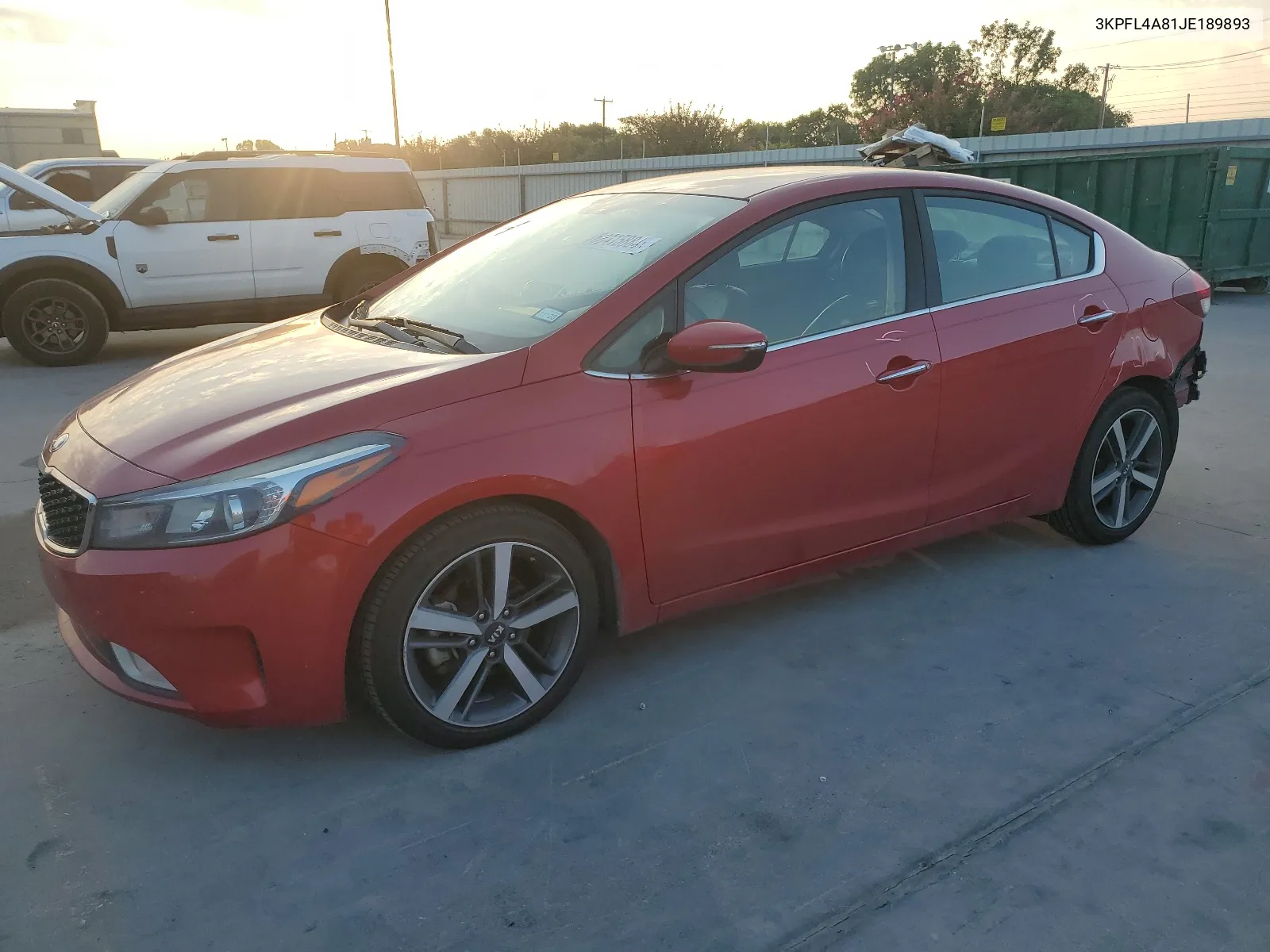 2018 Kia Forte Ex VIN: 3KPFL4A81JE189893 Lot: 68415884